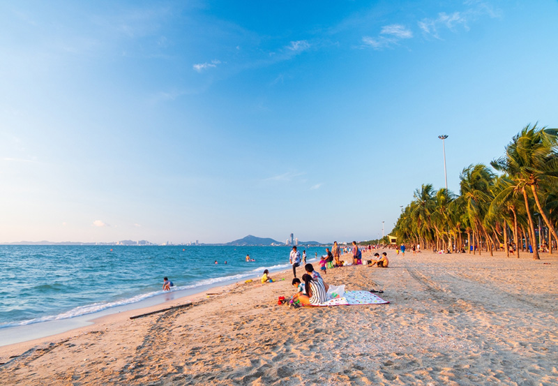 แจกแพลนเที่ยว หาดบางแสน (จังหวัดชลบุรี) 2567 มันส์สนุกครบรส อัปเดตใหม่ล่าสุด