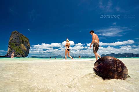 มุมถ่ายรูปที่ไม่ลับในเ หาดคลองมะกอก (จังหวัดกระบี่) 2567 ปักหมุดที่พักริมน้ำฟินๆ