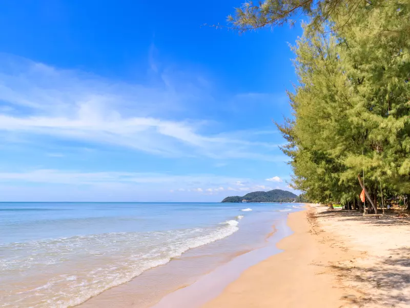 รีวิวสถานที่เที่ย หาดเจ้าหลาว (จังหวัดจันทบุรี) 2567 จุดเช็คอิน กิน เที่ยว ล่าสุด