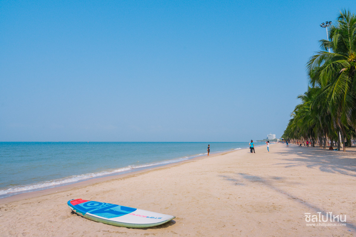 รวม 8 สถานที่ยอดฮิต ถ่ายรูป หาดบางแสน (จังหวัดชลบุรี) 2567 สัมผัสธรรมชาติอันน่าหลงใหล