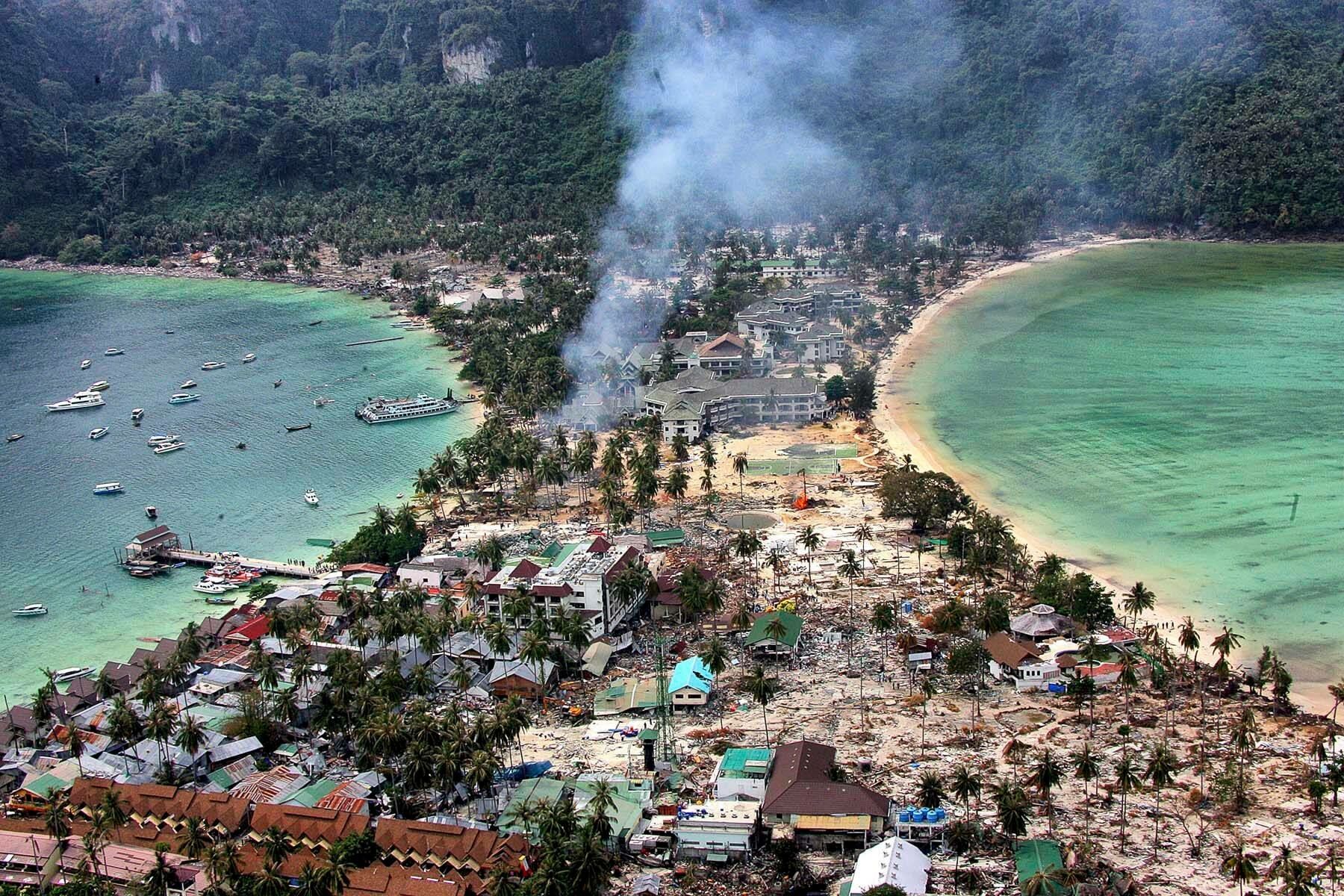 แจกพิกัด 9 โลเด็ด ถ่ายรูปปังในเ หาดป่าตอง (จังหวัดพังงา) 2567 ที่เที่ยวถ่ายรูปสวย