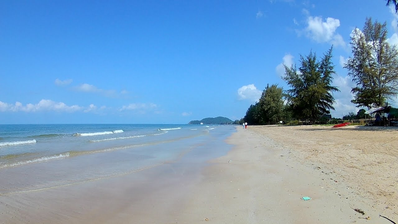 มุมถ่ายรูปที่ไม่ลับในเ หาดเจ้าหลาว (จังหวัดจันทบุรี) 2567 เที่ยวได้ทั้งปี ไปกี่ทีก็ไม่เบื่อ