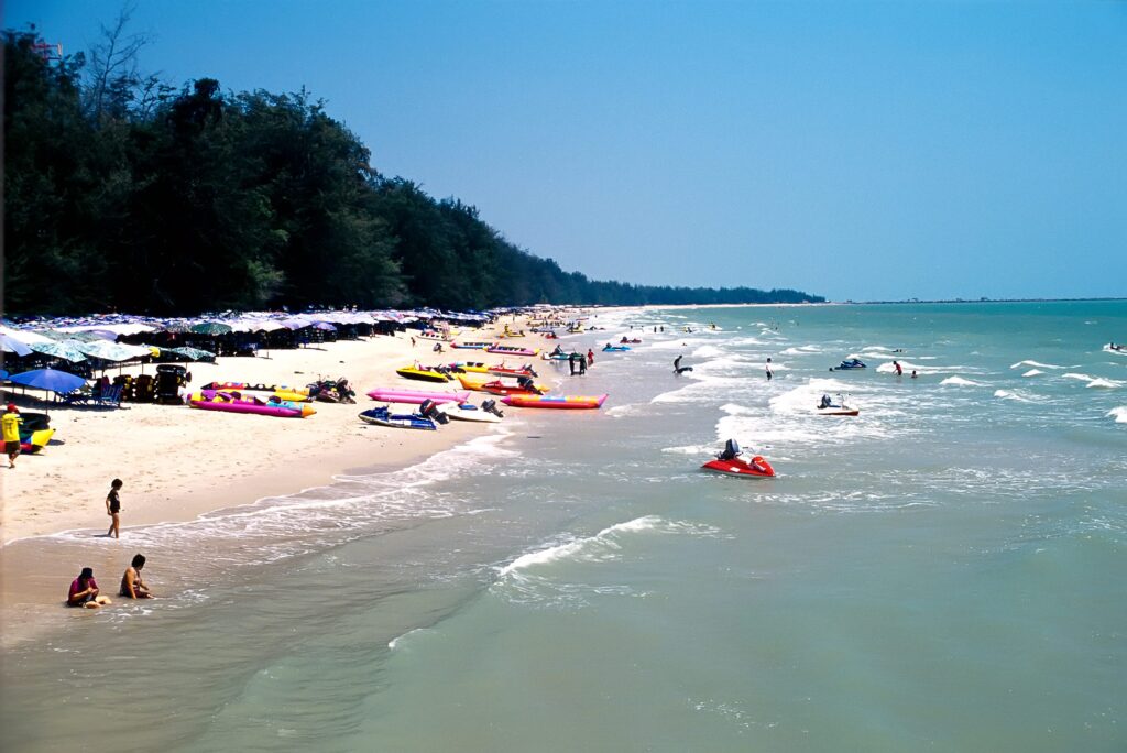 มุมถ่ายรูปที่ไม่ลับในเ หาดชะอำ (จังหวัดเพชรบุรี) 2567 1 วัน ฉ่ำๆ ฉบับคนมีวันหยุดน้อย